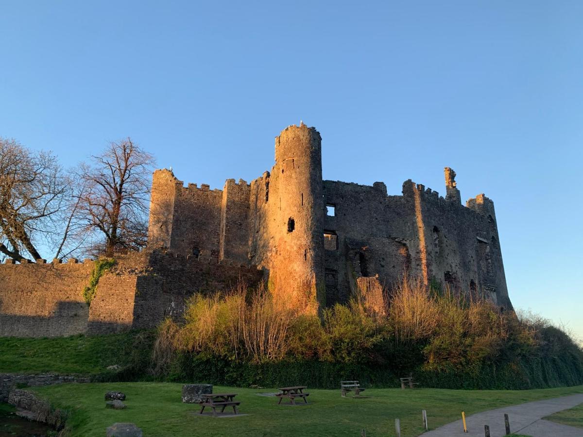 Bed and Breakfast Dylan Thomas Sea View Laugharne Esterno foto