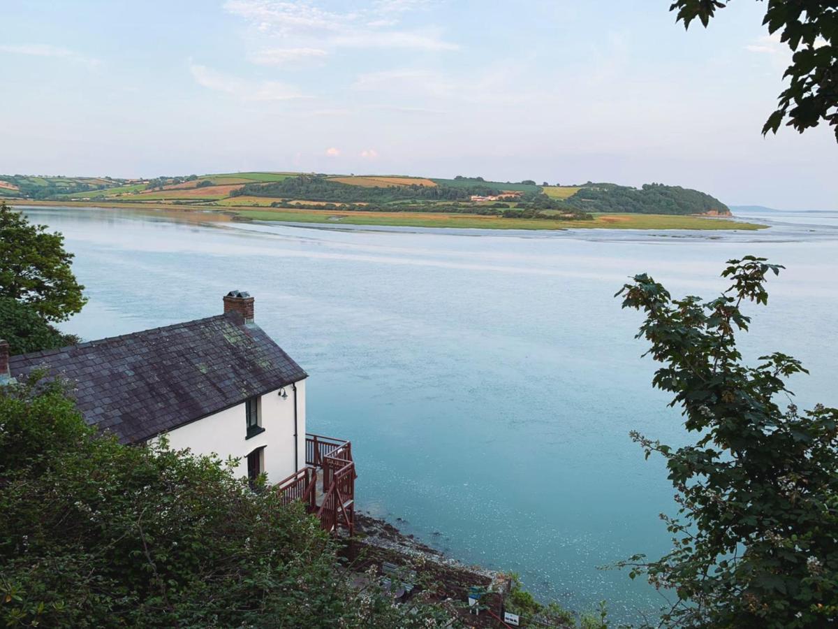 Bed and Breakfast Dylan Thomas Sea View Laugharne Esterno foto