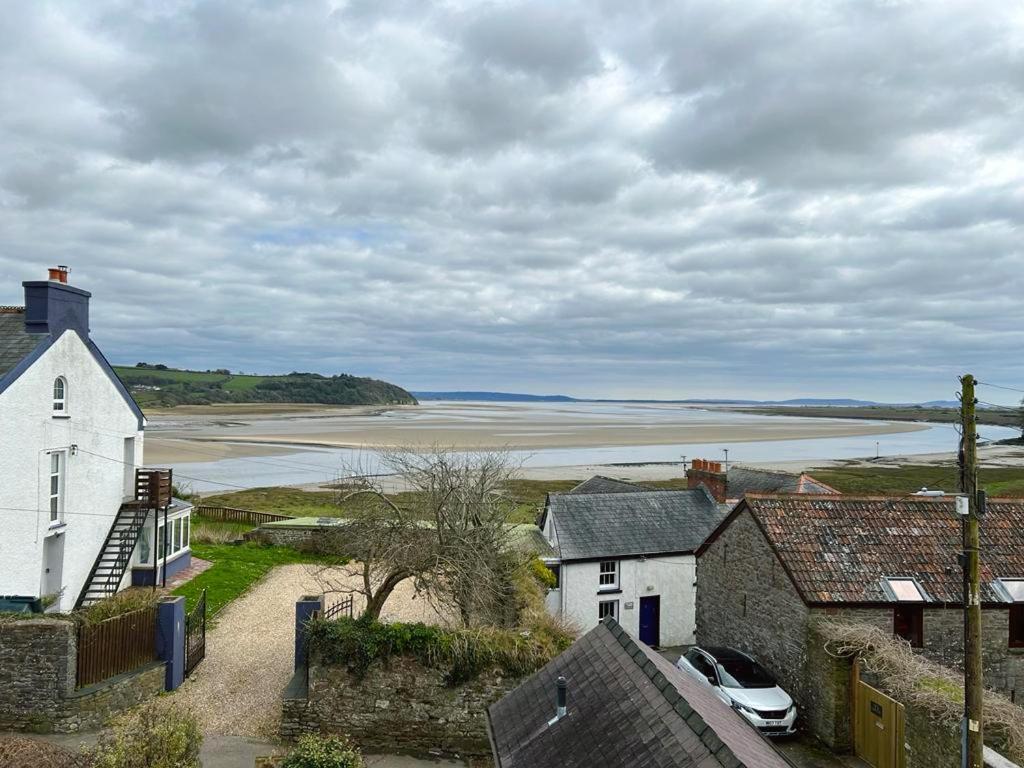 Bed and Breakfast Dylan Thomas Sea View Laugharne Esterno foto