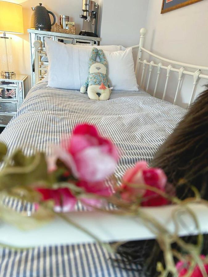 Bed and Breakfast Dylan Thomas Sea View Laugharne Esterno foto